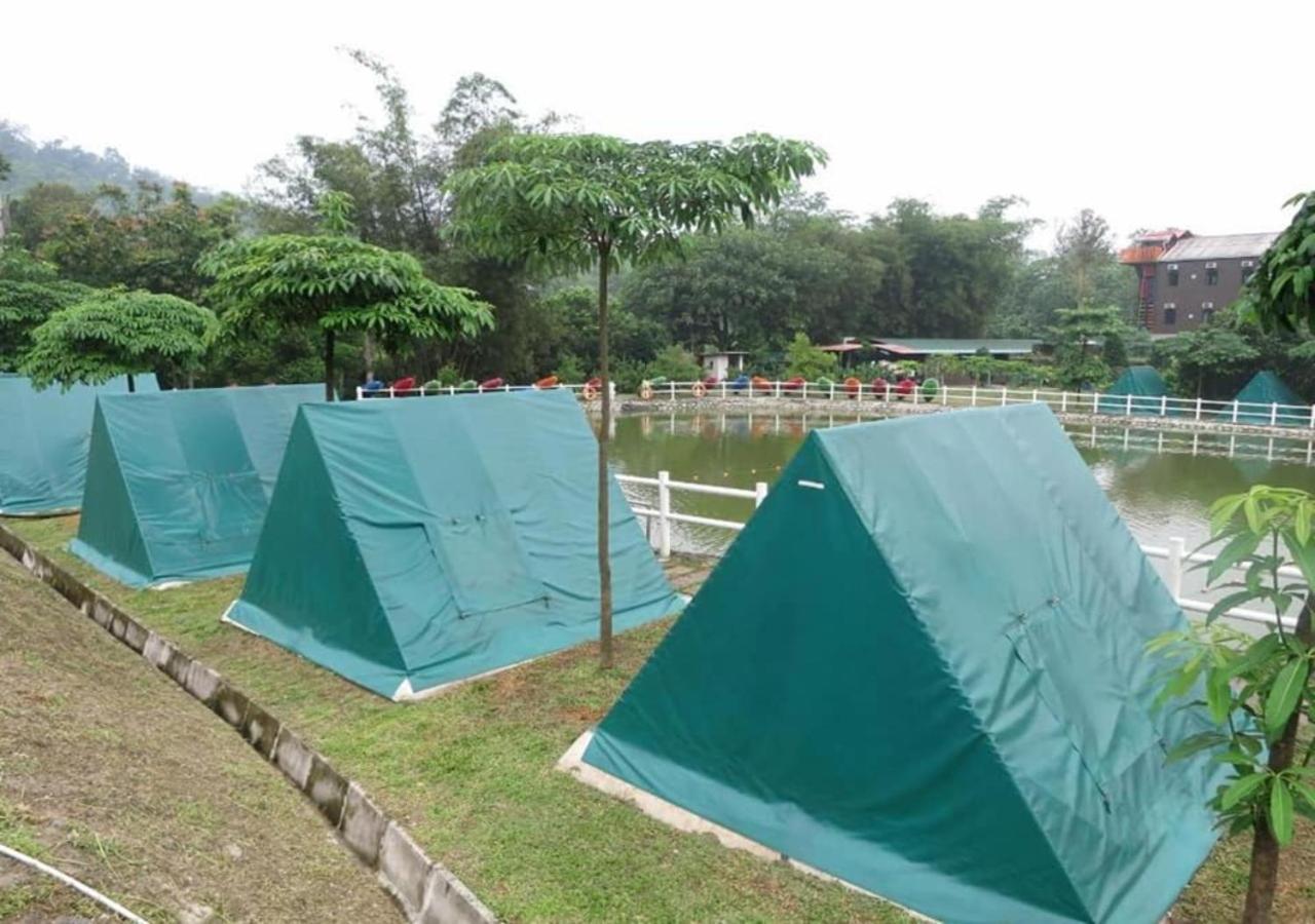 Paradise Valley Resort Broga Semenyih Exterior foto